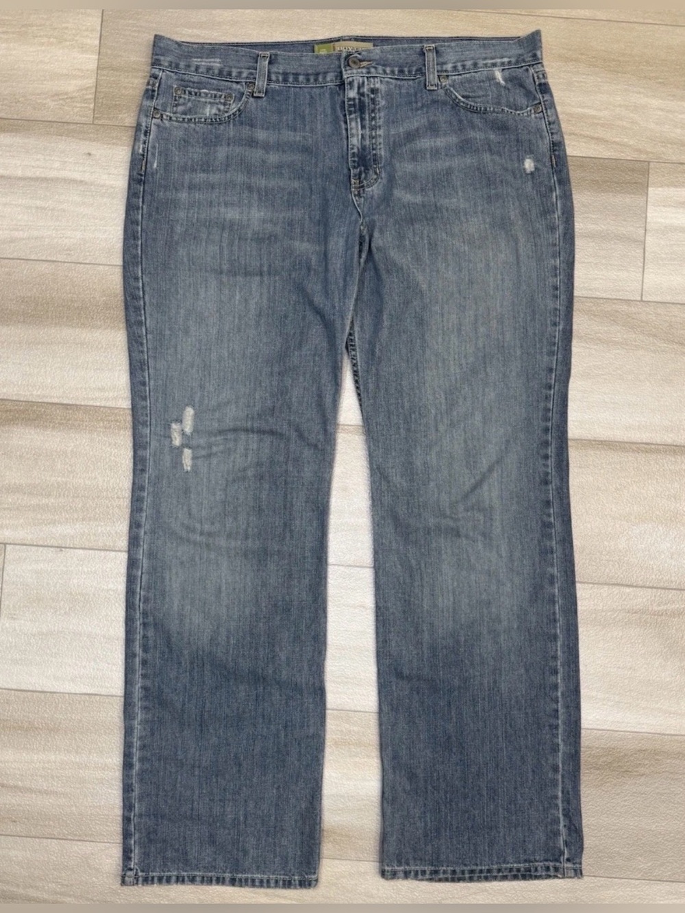 VTG Old Navy Jeans Womens Sz 14 Blue Boy Cut Low Waist Distressed Wide Leg 37x33